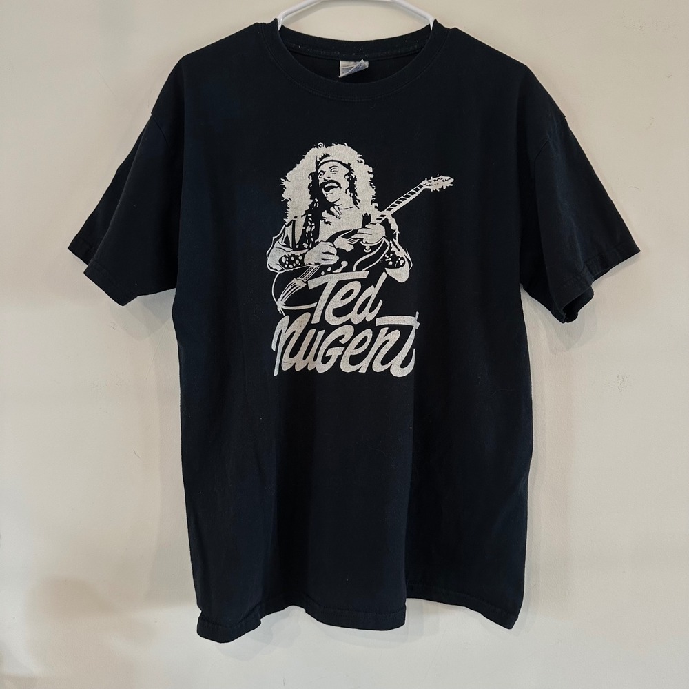 VTG Ted Nugent Graphic T-Shirt Mens Large Black Gildan Heavy Cotton Rock Band